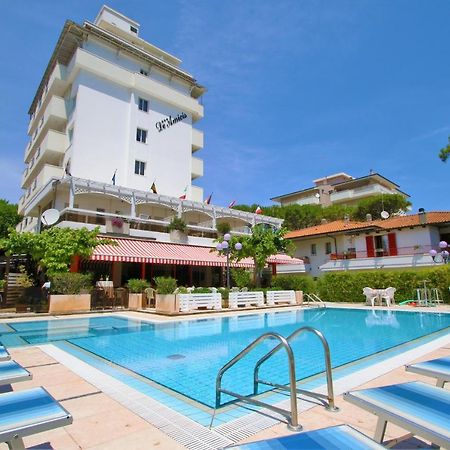 Hotel De Amicis Риччоне Екстер'єр фото